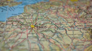 ¿Qué río discurre por la ciudad de París?